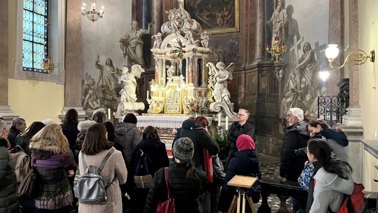 Ogled cerkve sv. Jakoba v Ljubljani (foto: Neža Lukančič)